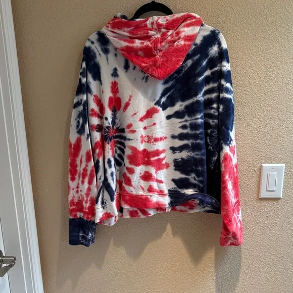 Brand new without Tags / Old Navy Red and Blue Tie-Dye Hoodie - Picture 6 of 10